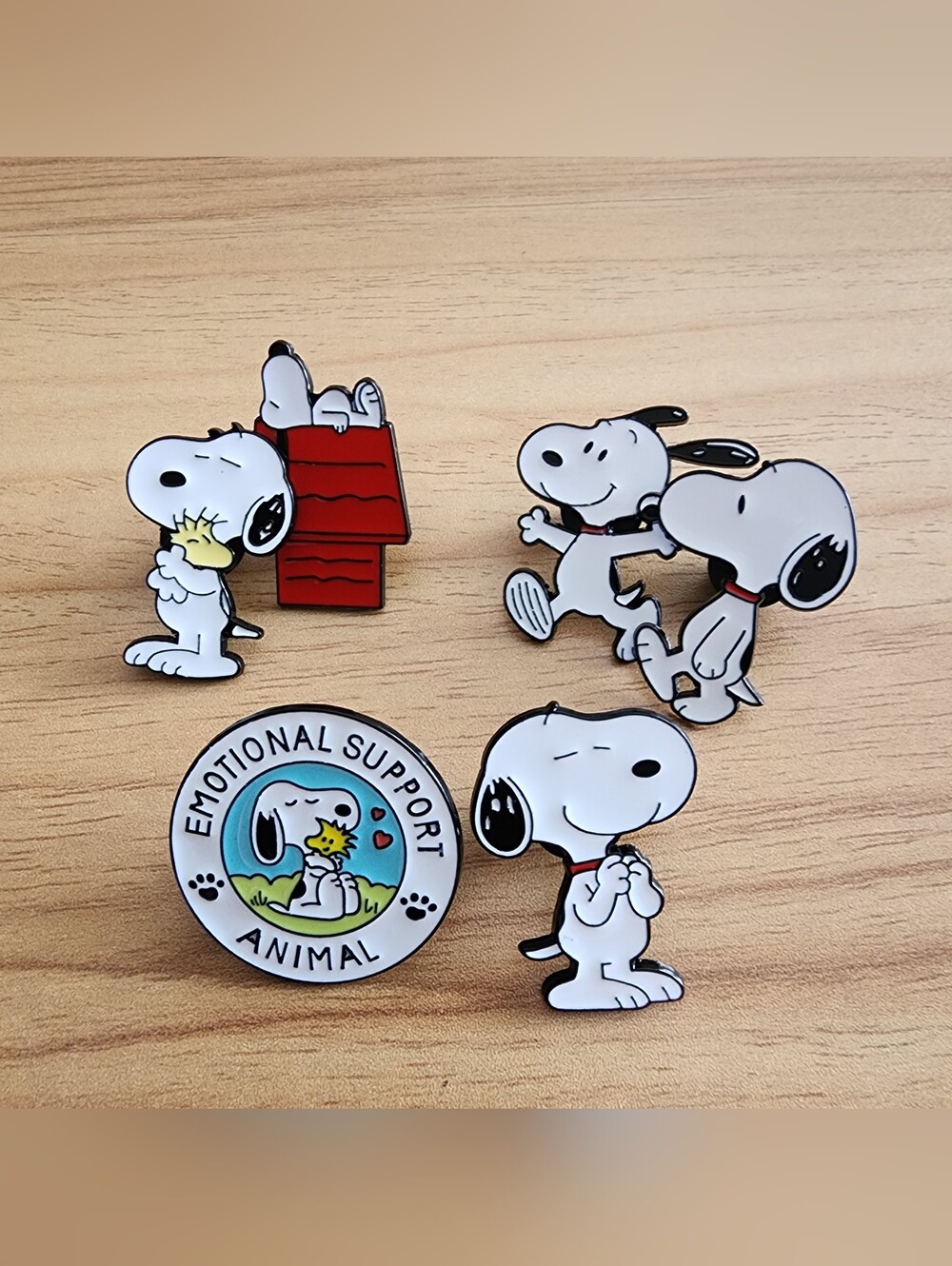 Snoopy Set of 6 Brooch Enamel Pins